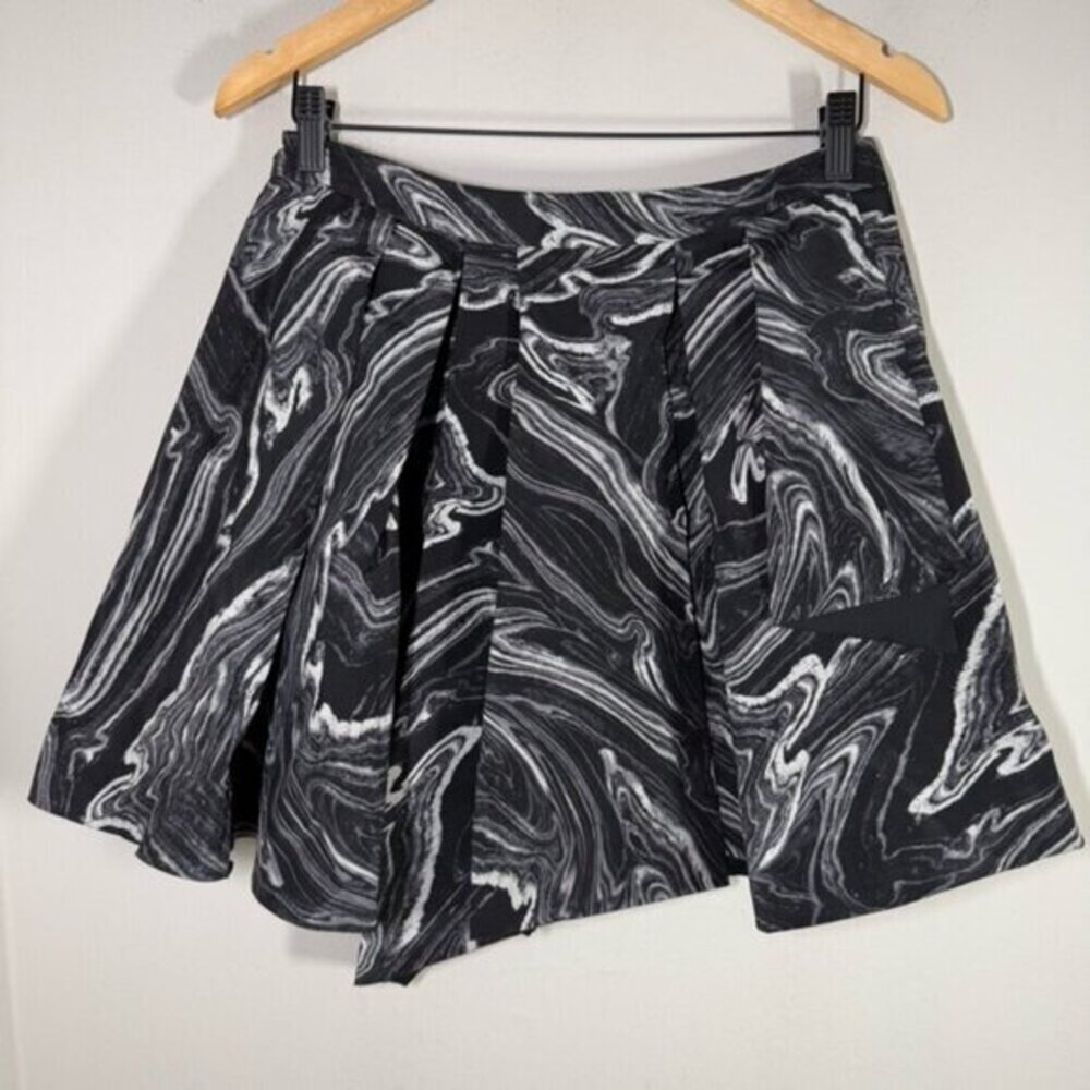 Robert Rodriguez Black and White Silk Women's Skirt